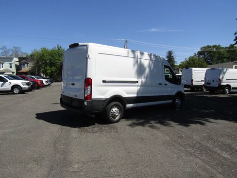 Used 2022 Ford Transit 250 Medium Roof AWD image 34