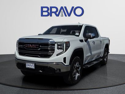 Used 2025 GMC Sierra 1500 SLT w/ SLT Convenience Package