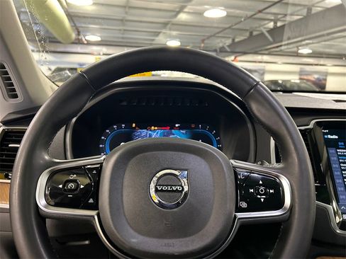 Certified 2024 Volvo XC90 B5 Plus w/ Protection Package image 12