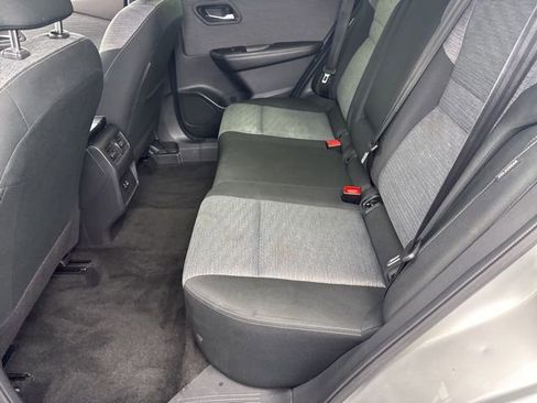 Used 2023 Nissan Rogue SV image 36