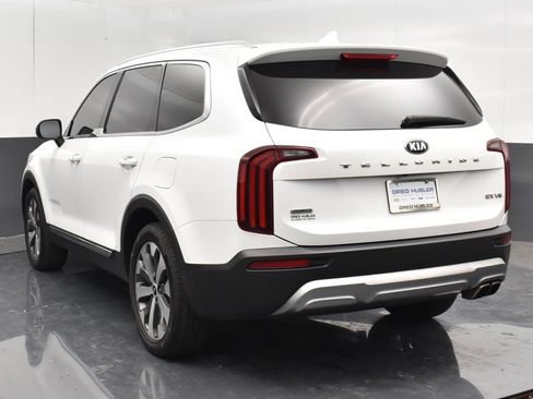Used 2021 Kia Telluride EX w/ EX Premium Package AWD/4WD image 3