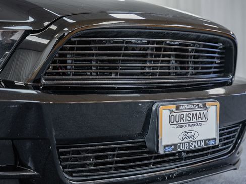 Used 2013 Ford Mustang GT RWD image 12