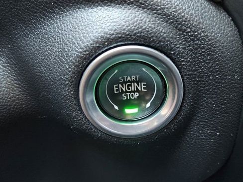 Used 2023 Chevrolet Silverado 1500 Custom image 8