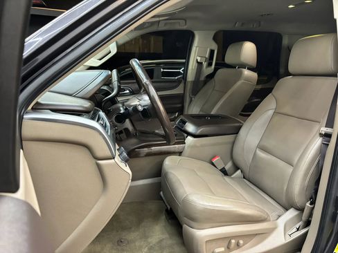 Used 2018 Chevrolet Tahoe LT image 13