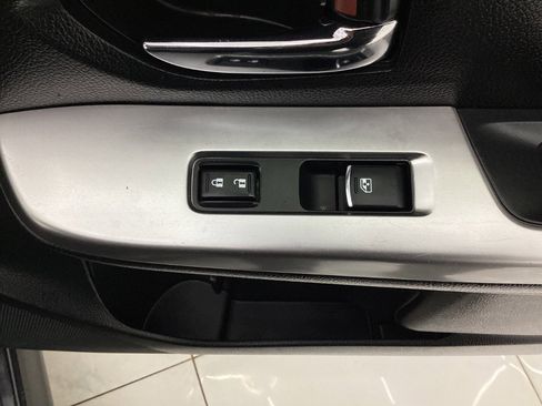 Used 2016 Subaru Crosstrek 2.0i Limited image 39