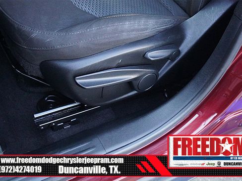 Used 2022 Jeep Compass Sport AWD/4WD image 37