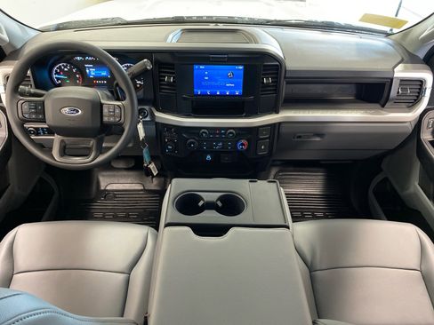 New 2026 Ford F250 XL image 39