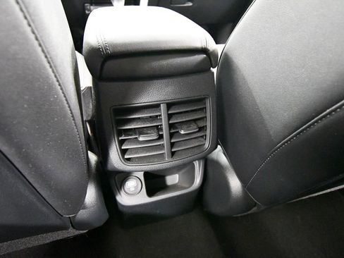 Certified 2023 Kia Seltos S w/ Navigation Package FWD image 16