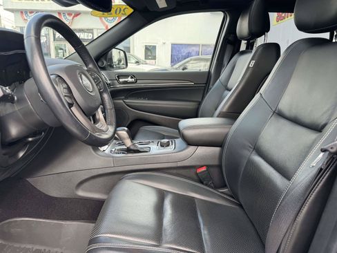 Used 2021 Jeep Grand Cherokee Limited w/ Quick Order Package 28K 80th AWD/4WD image 13