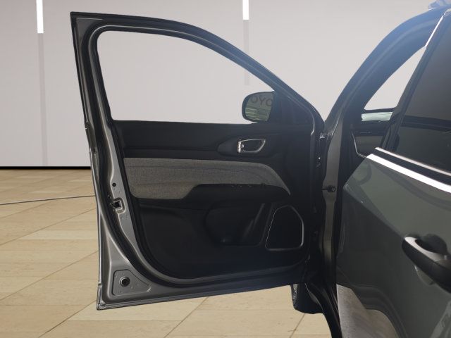 Used 2024 Jeep Compass Sport AWD/4WD image 10