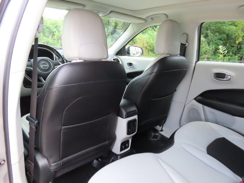 Used 2019 Jeep Compass Latitude w/ Popular Equipment Group FWD image 28