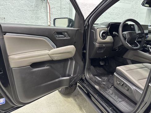 New 2026 Chevrolet Colorado ZR2 w/ Technology Package image 14