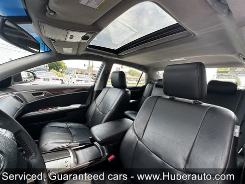 Used 2011 Toyota Avalon FWD image 12