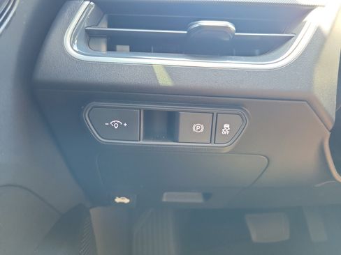 Used 2025 Kia K4 EX FWD image 21
