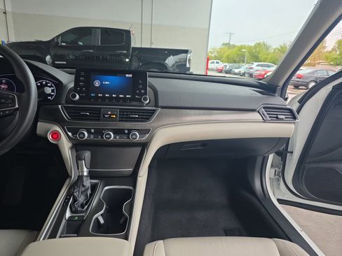 Used 2018 Honda Accord LX image 20