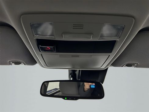 Used 2020 Toyota Tacoma SR5 image 11