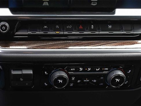 New 2026 Chevrolet Silverado 1500 LT image 18