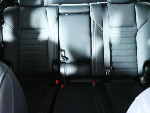 New 2026 Mitsubishi Outlander LE AWD/4WD image 3