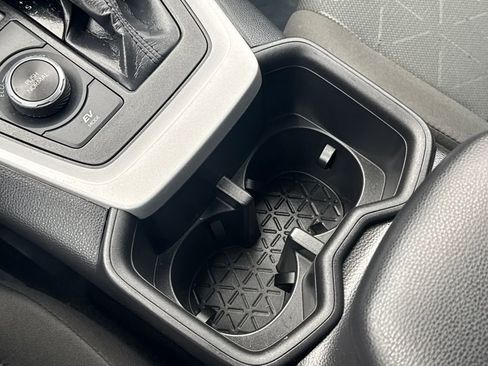 Used 2024 Toyota RAV4 AWD Hybrid image 25