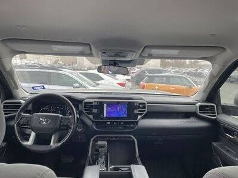 Used 2022 Toyota Tundra SR5 image 11