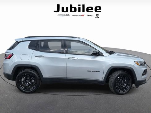 New 2026 Jeep Compass Latitude image 35