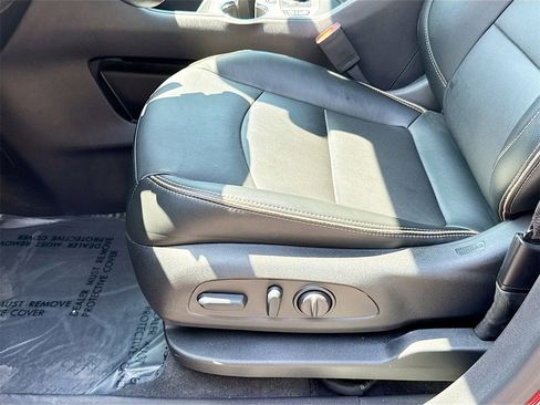 Used 2024 GMC Terrain AT4 w/ Tech Package image 18