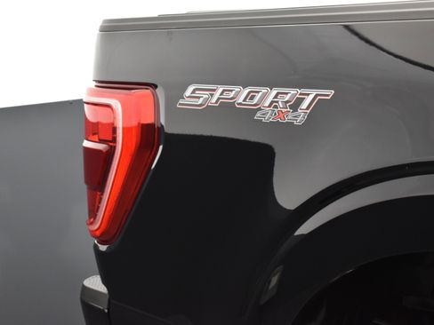 Used 2022 Ford F150 XLT w/ Equipment Group 302A High image 44