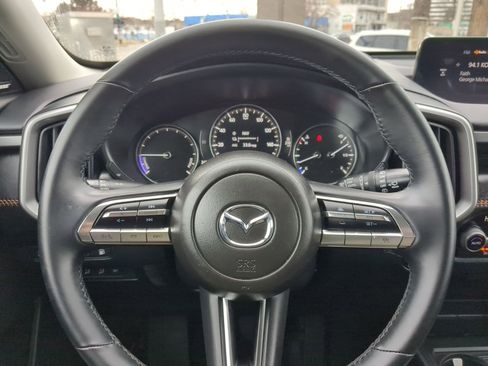 Used 2025 MAZDA CX-50 AWD 2.5 Hybrid w/ Premium Pkg image 19