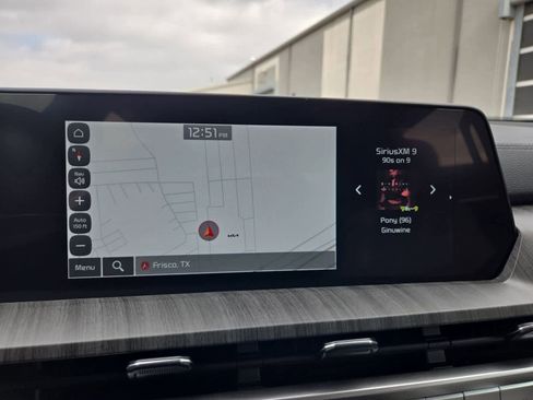 Certified 2025 Kia Telluride EX w/ EX Captain's Chair Package image 29