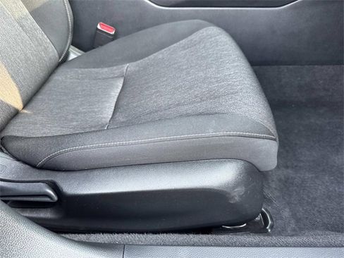 Certified 2023 Honda Accord EX image 11