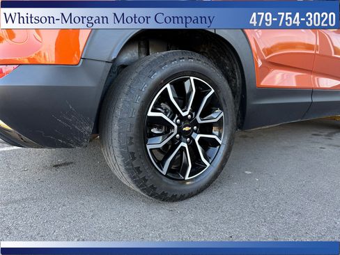 Used 2023 Chevrolet TrailBlazer ACTIV w/ Sun and Liftgate Package image 9