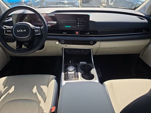 New 2026 Kia Carnival SX FWD image 13