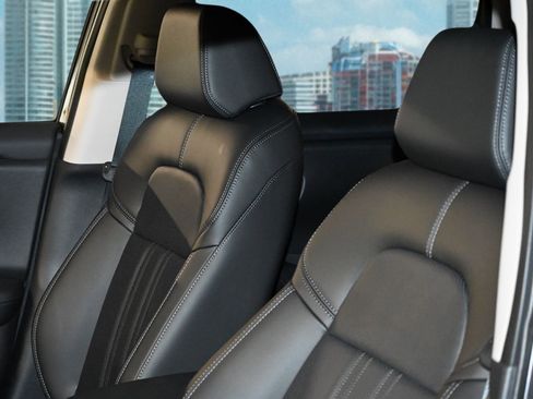 New 2026 Honda HR-V EX-L image 18