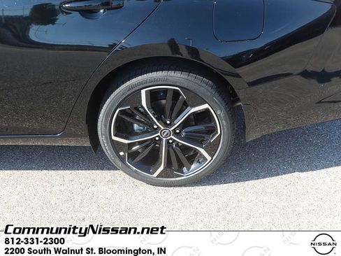 New 2025 Nissan Altima 2.5 SR w/ SR Premium Package image 4