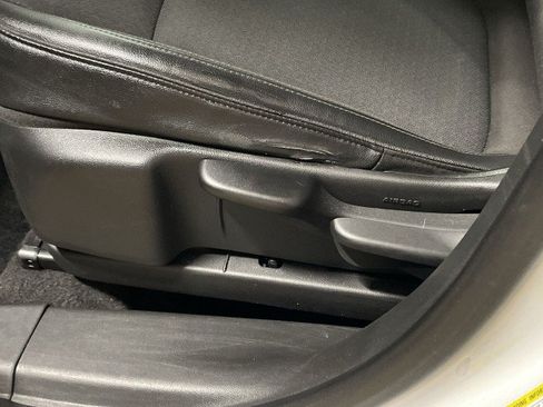 Used 2020 Buick Encore GX Preferred FWD image 13