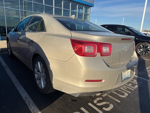 Used 2013 Chevrolet Malibu LTZ image 4