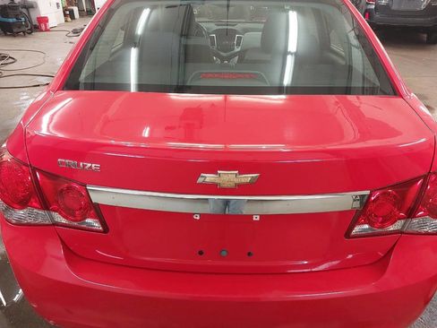 Used 2014 Chevrolet Cruze LS image 8