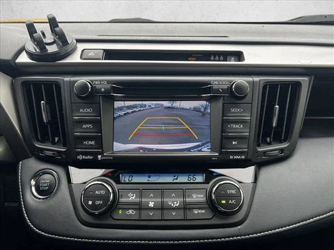 Used 2018 Toyota RAV4 XLE image 14