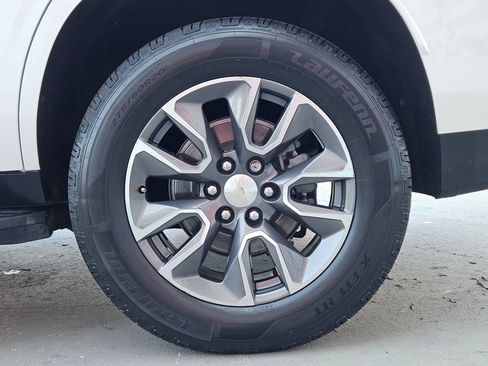 Used 2021 Chevrolet Tahoe LT w/ LT Signature Package AWD/4WD image 29
