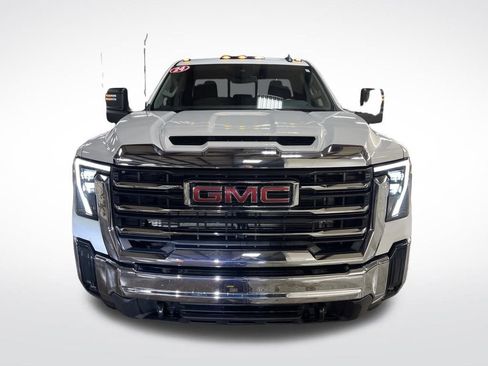 Certified 2024 GMC Sierra 2500 SLE w/ Preferred Package image 9