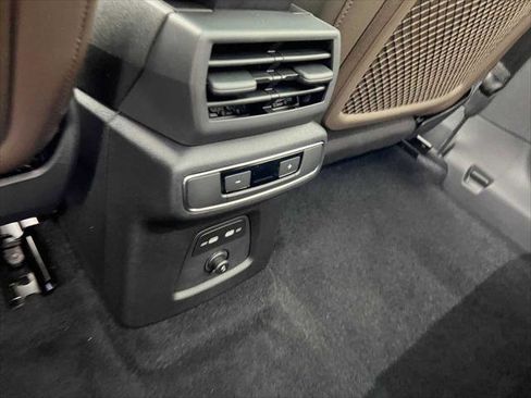 New 2024 Audi Q4 e-tron Premium Plus image 15