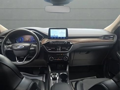 Used 2020 Ford Escape Titanium AWD/4WD image 10