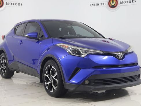 Used 2018 Toyota C-HR XLE FWD image 18