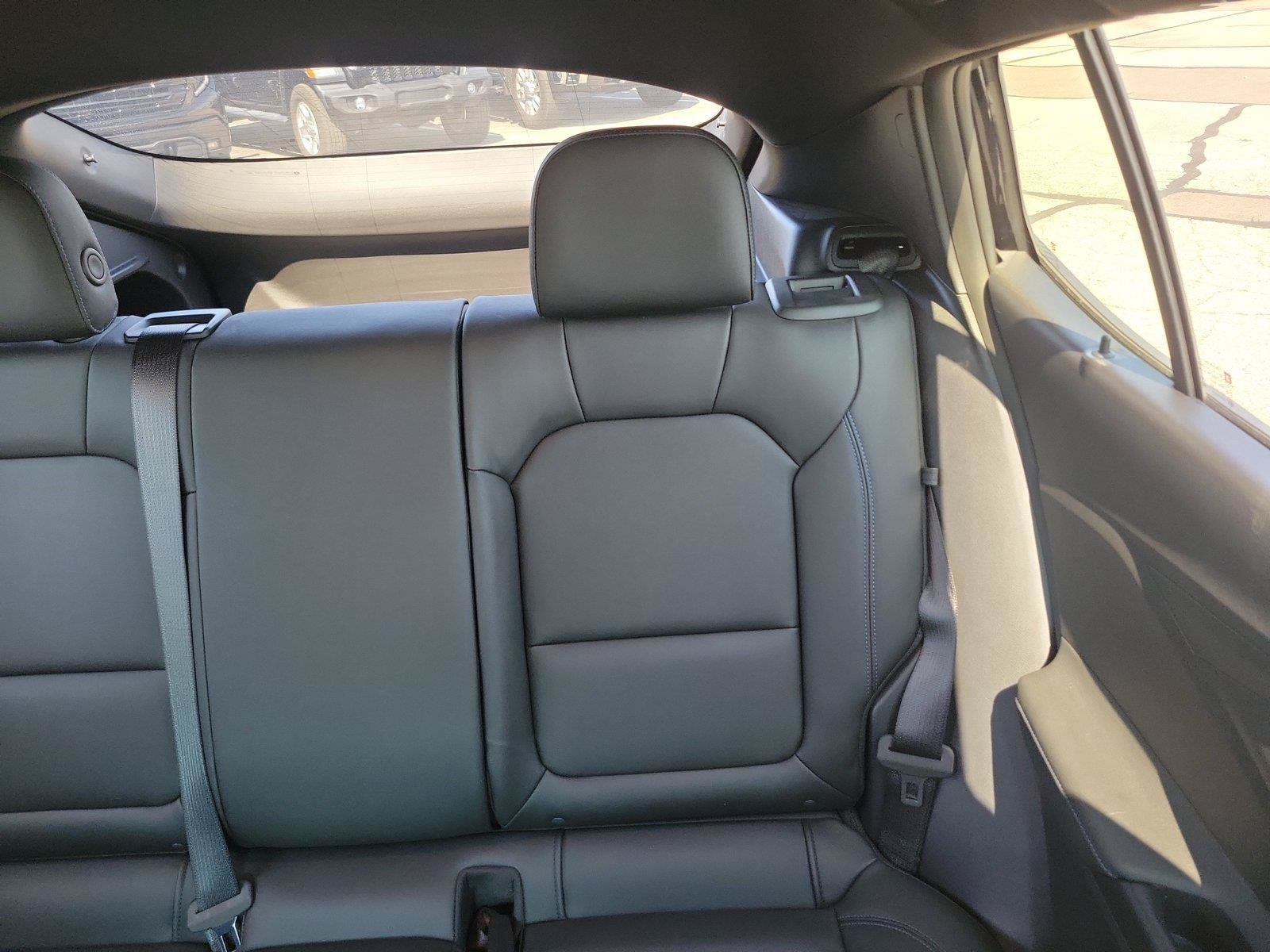 Used 2025 Buick Envista Sport Touring w/ Experience Buick Package FWD image 13