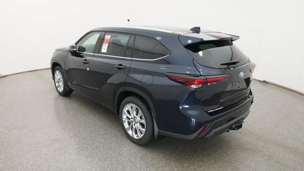 New 2026 Toyota Highlander Limited AWD/4WD image 8