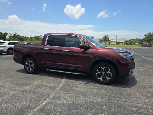 Used 2020 Honda Ridgeline RTL-E image 2