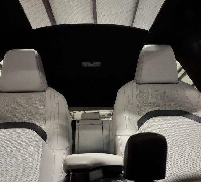 Used 2025 Lexus UX 300h FWD w/ Cold Area Package image 18