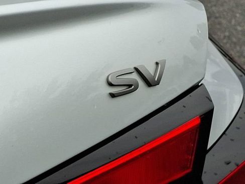 Used 2024 Nissan Altima 2.5 SV image 34