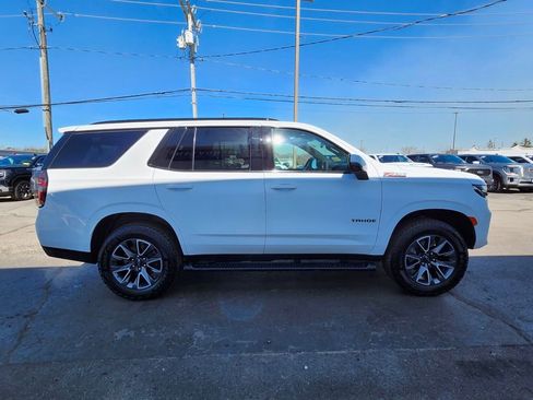Used 2024 Chevrolet Tahoe Z71 w/ Luxury Package AWD/4WD image 6
