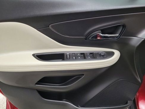 Certified 2019 Buick Encore Preferred image 16